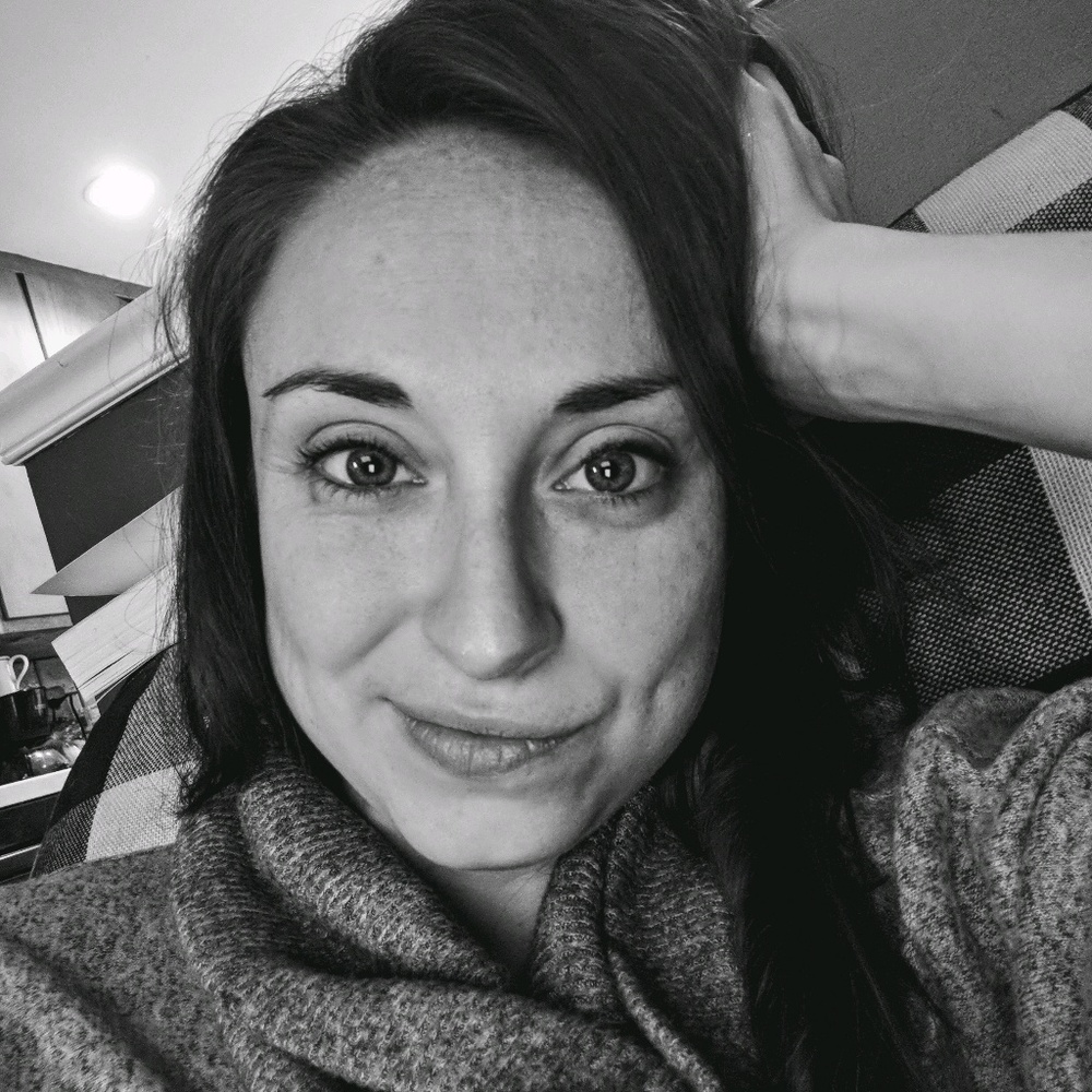 Meet your Posher, Danielle